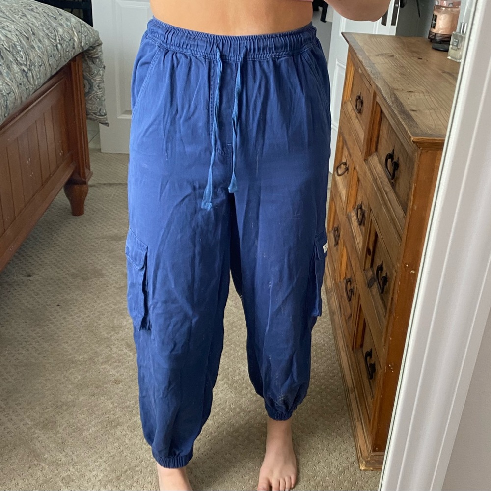 urban outfitters bdg cargo jogger pants 🦋💙🦕